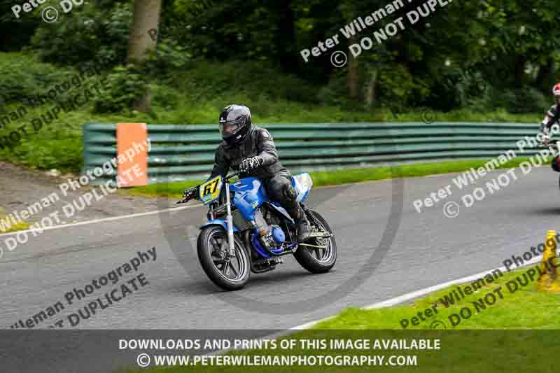 cadwell no limits trackday;cadwell park;cadwell park photographs;cadwell trackday photographs;enduro digital images;event digital images;eventdigitalimages;no limits trackdays;peter wileman photography;racing digital images;trackday digital images;trackday photos